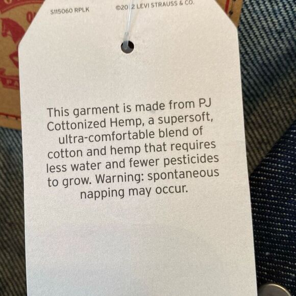 Levi Strauss & Co Blue Denim Moisture Wicking Lightweight Trucker Jacket… - Picture 6 of 9